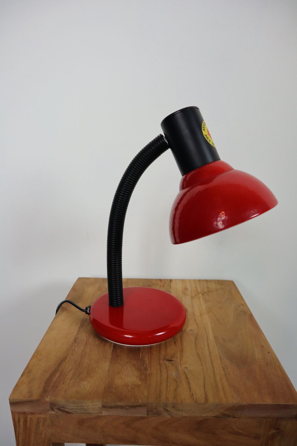 Beide Wordt erger grip Vintage Rode Bureaulamp | GVH Design | Interieur & Decoratie